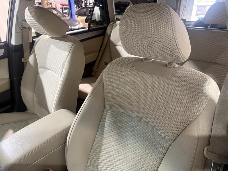 Subaru Outback 2.5i Premium 2015