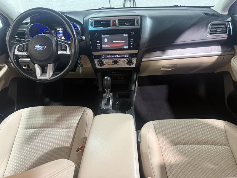Subaru Outback 2.5i Premium 2015