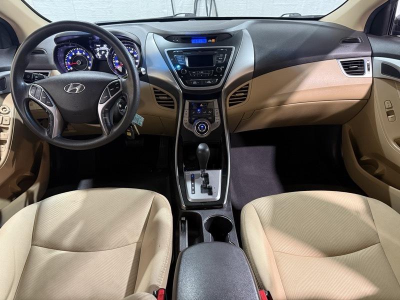 Hyundai Elantra GLS 2013