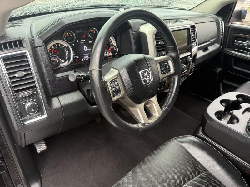 RAM 1500 Laramie 2015