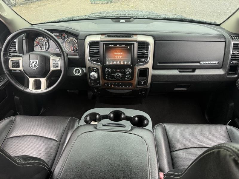 RAM 1500 Laramie 2015