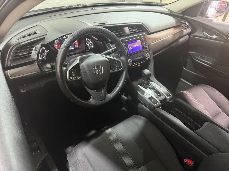 Honda Civic LX Sedan CVT 2016