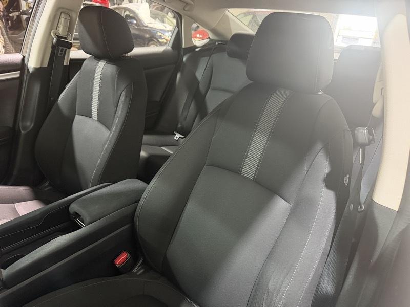 Honda Civic LX Sedan CVT 2016