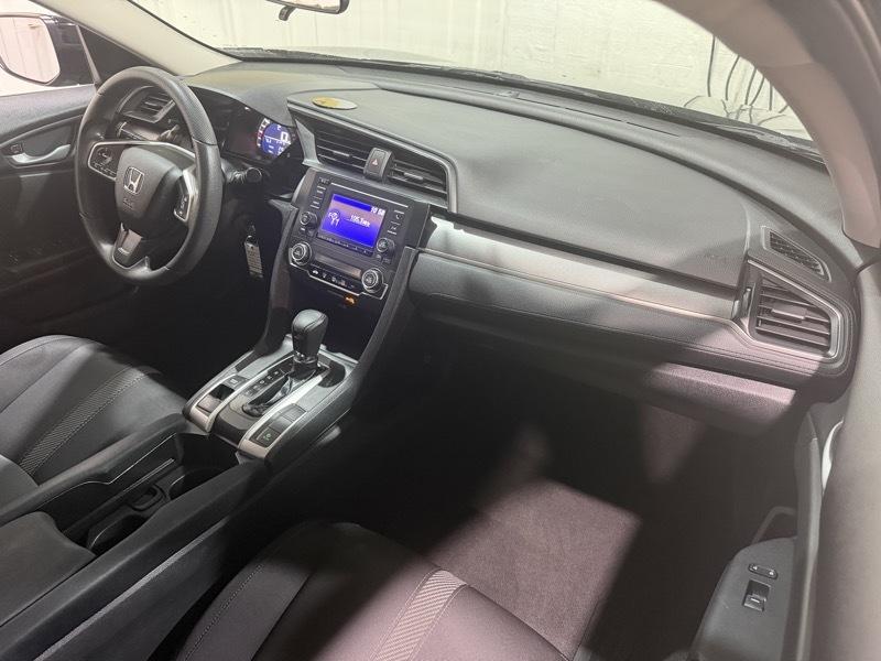 Honda Civic LX Sedan CVT 2016