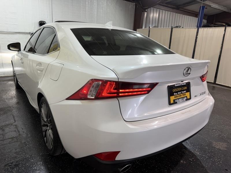 Lexus IS 250 AWD 2015