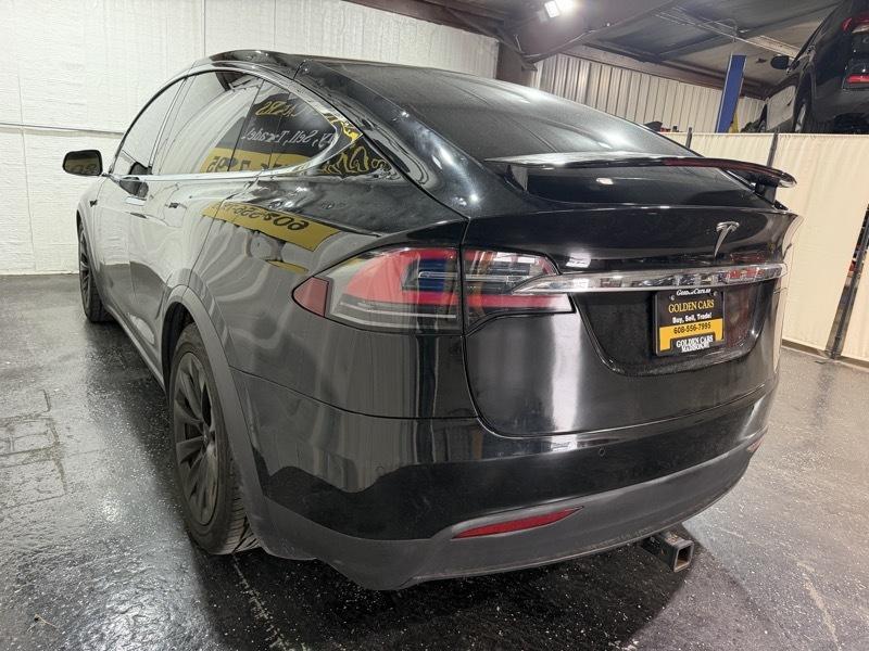 Tesla Model X 75D 2018