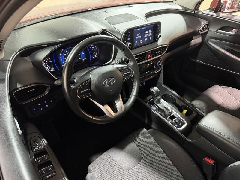 Hyundai Santa Fe SEL 2020