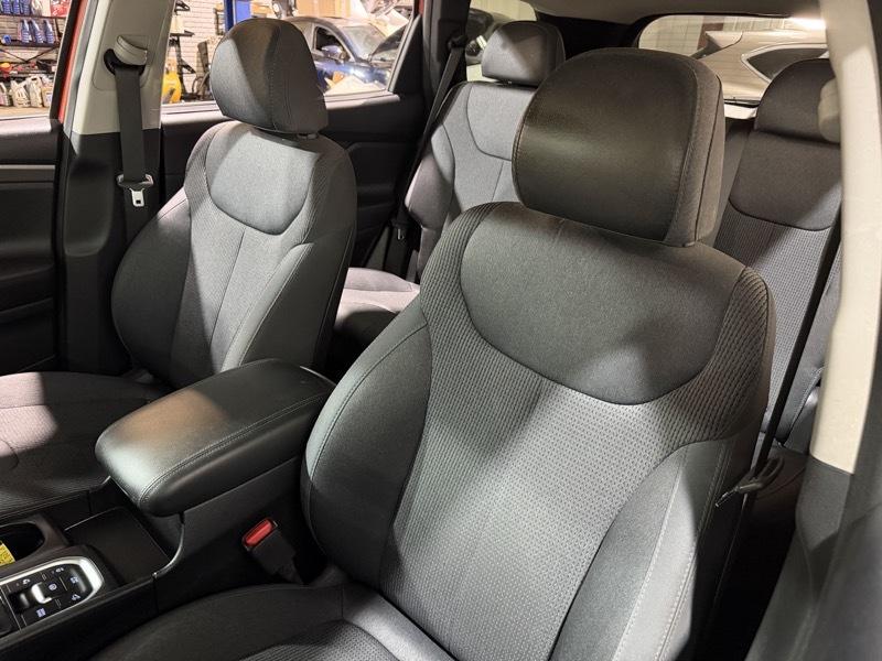 Hyundai Santa Fe SEL 2020