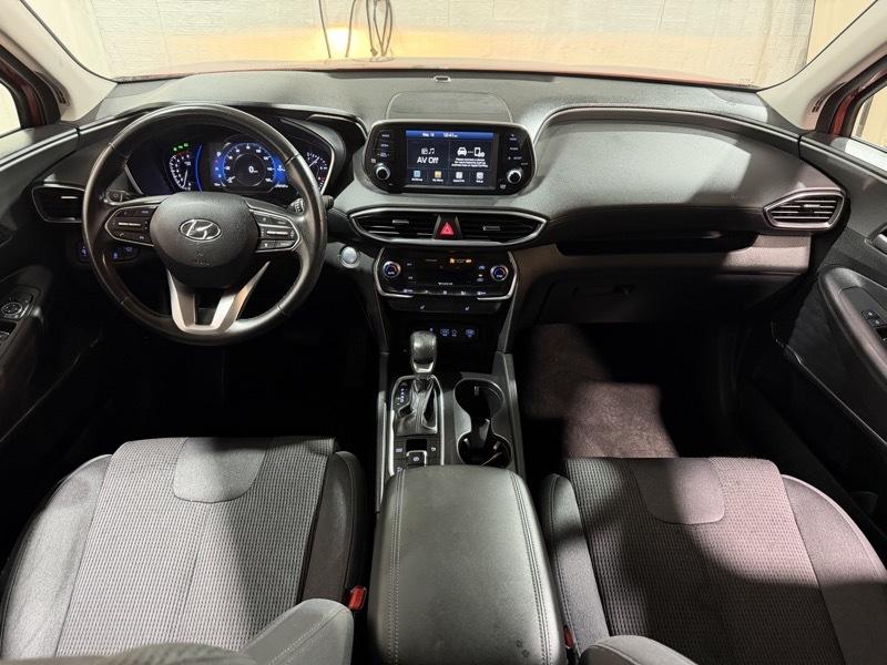Hyundai Santa Fe SEL 2020