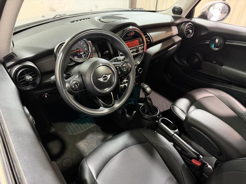 MINI Cooper 3-Door 2016