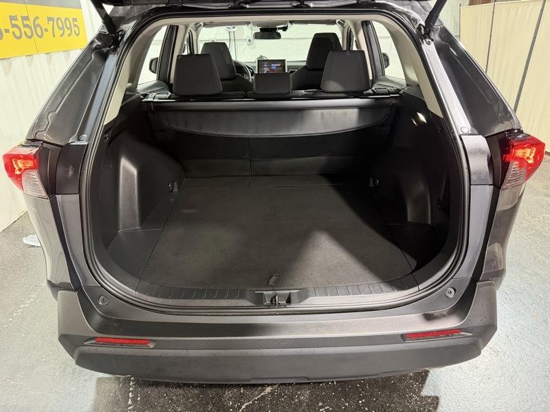 Toyota RAV4 photo 14