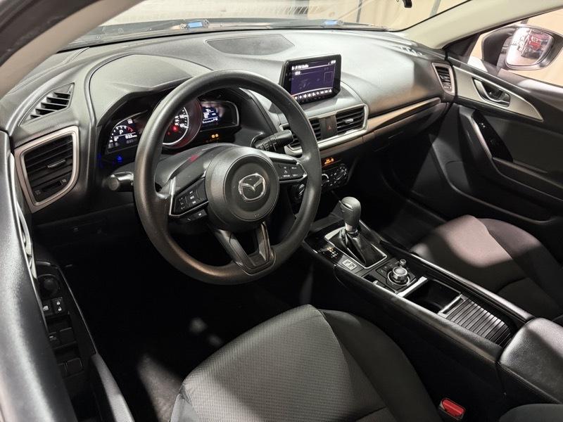 Mazda MAZDA3 i Sport AT 4-Door 2017