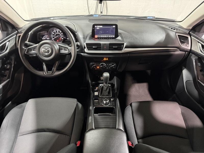Mazda MAZDA3 i Sport AT 4-Door 2017