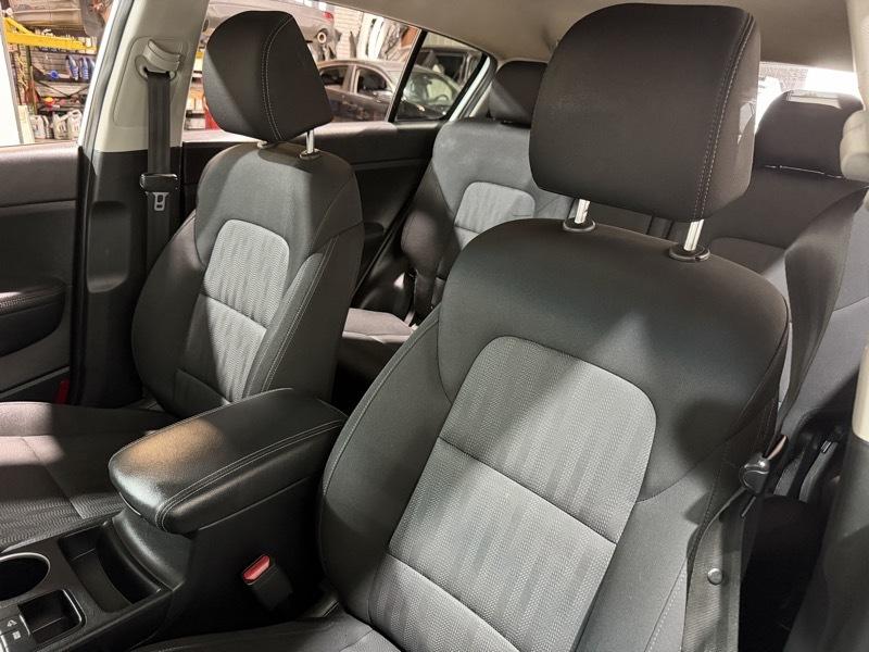 Kia Sportage LX FWD 2022