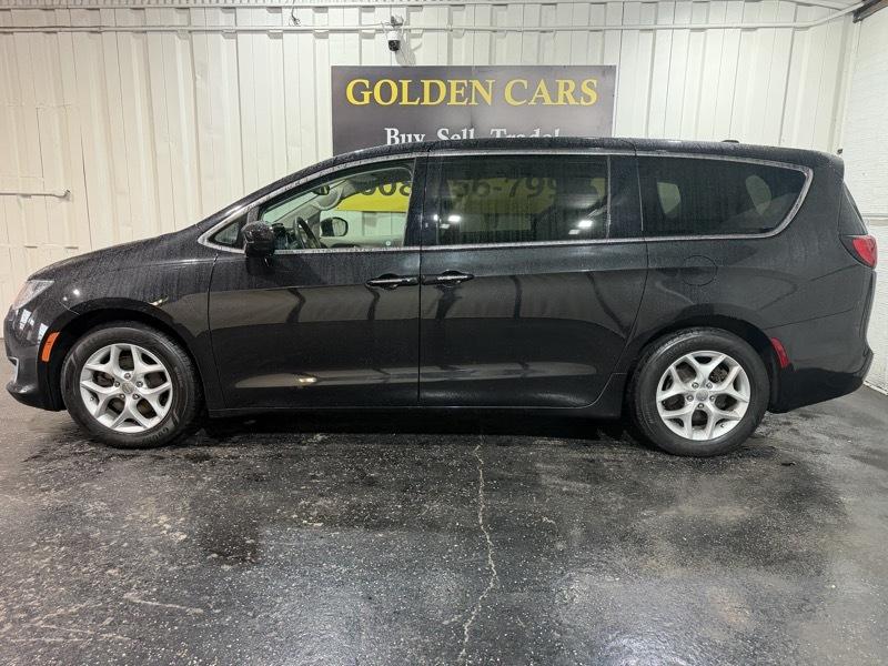 Chrysler Pacifica Touring Plus 2018