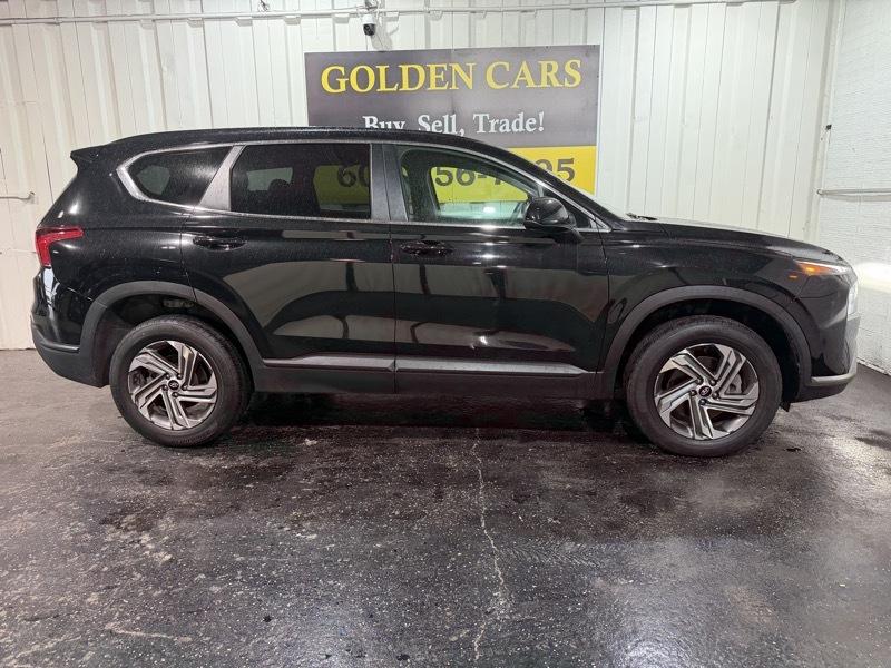 Hyundai Santa Fe SE 2023
