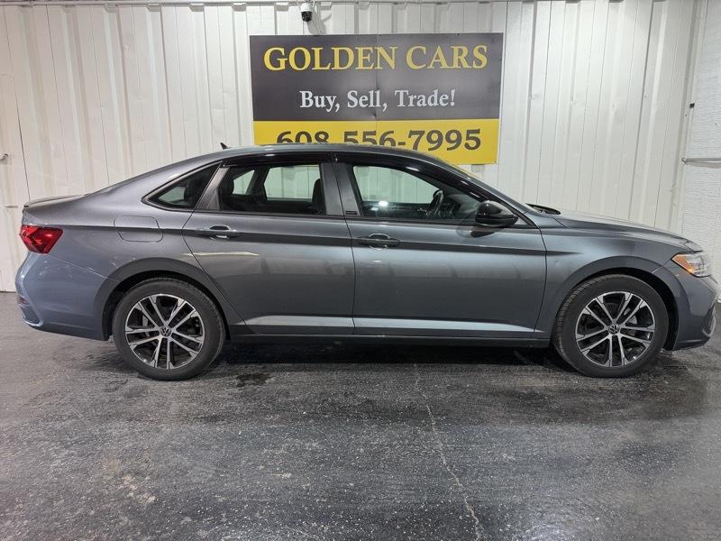 Volkswagen Jetta Sport 2024