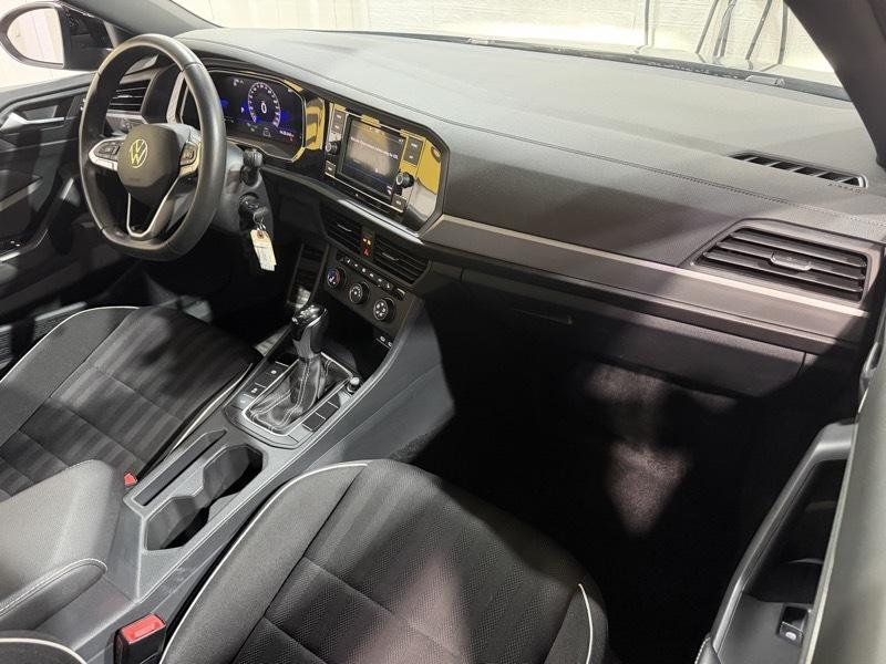 Volkswagen Jetta Sport 2024