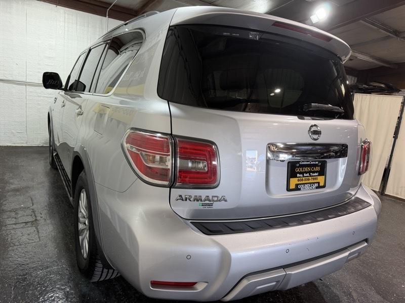 Nissan Armada Platinum AWD 2017