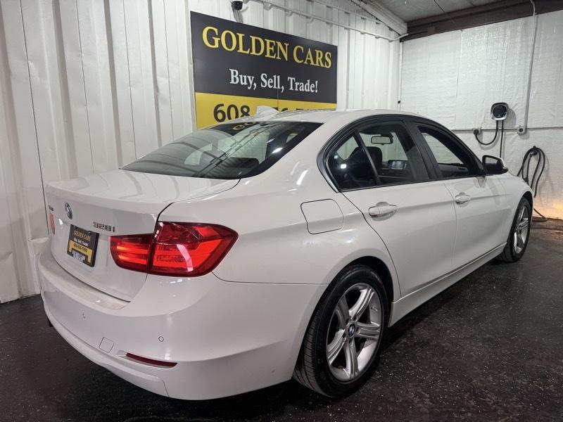BMW 3-Series 328i xDrive Sedan - SULEV 2014