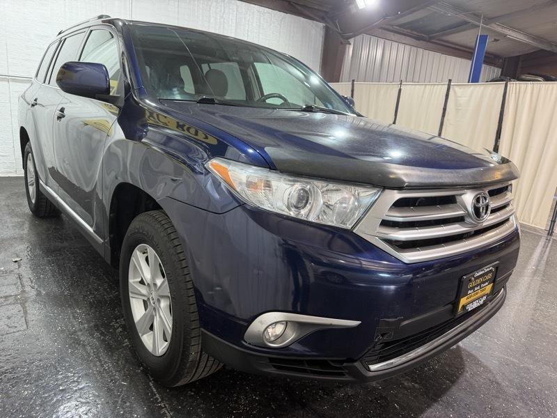 Toyota Highlander Base 2012