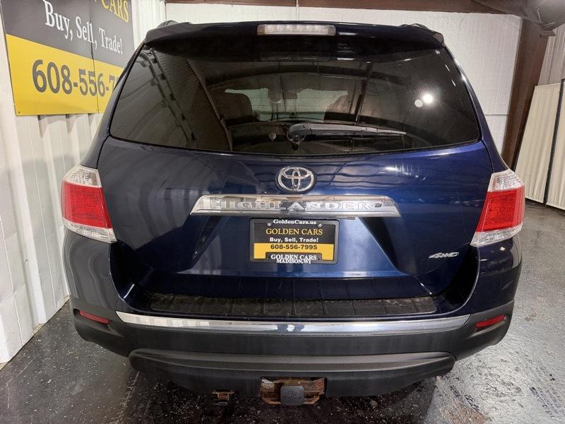 Toyota Highlander Base 2012