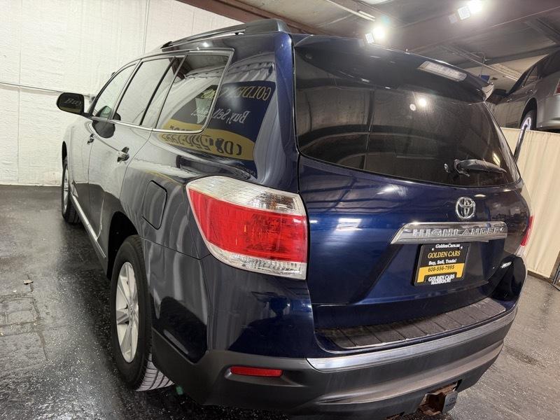 Toyota Highlander Base 2012
