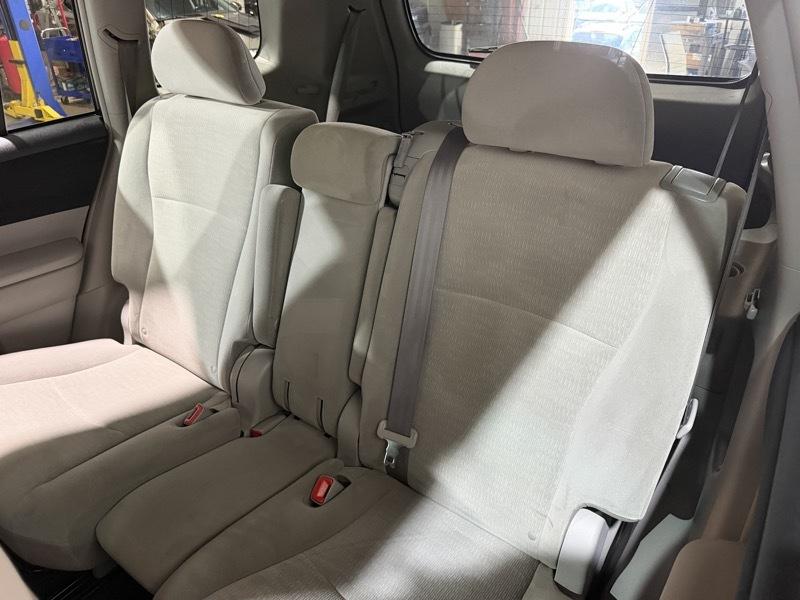 Toyota Highlander Base 2012