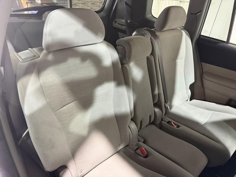 Toyota Highlander Base 2012