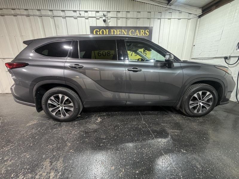 Toyota Highlander XLE Nav AWD V6 2020