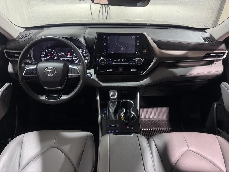 Toyota Highlander XLE Nav AWD V6 2020