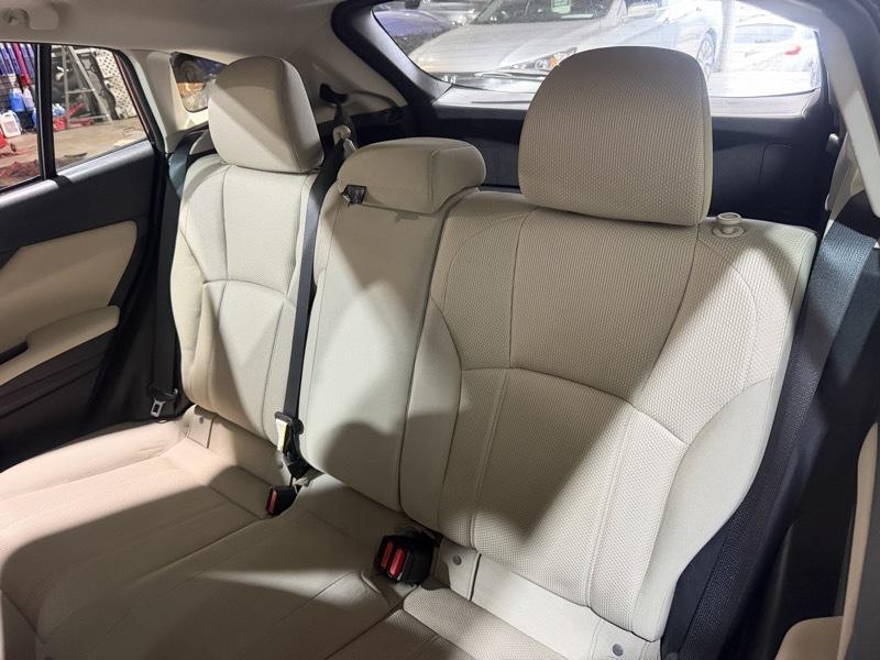 Subaru Impreza 2.0i Premium CVT 5-Door 2018