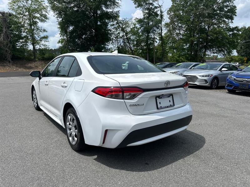 Toyota Corolla LE 2021