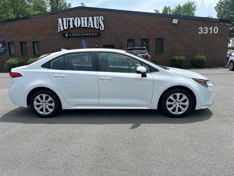 Toyota Corolla LE 2021