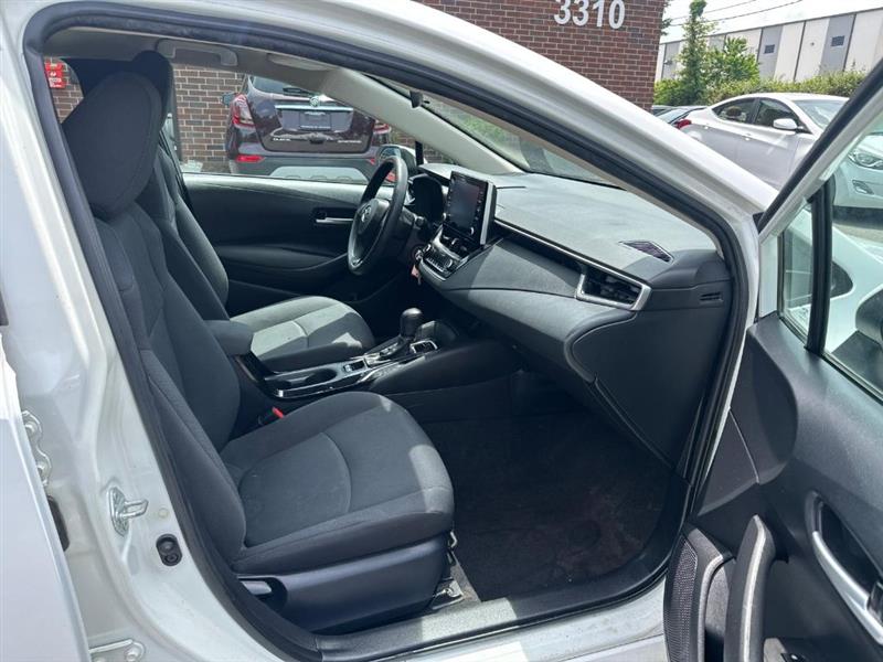 Toyota Corolla LE 2021