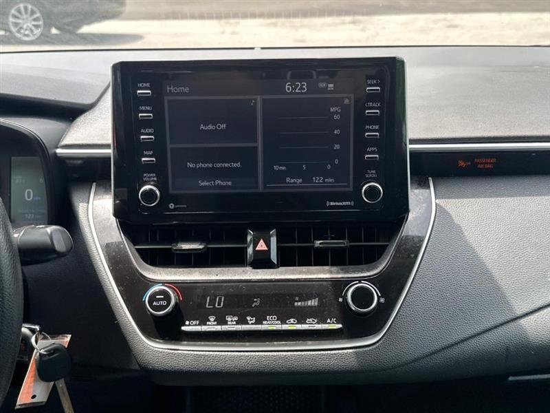 Toyota Corolla LE 2021