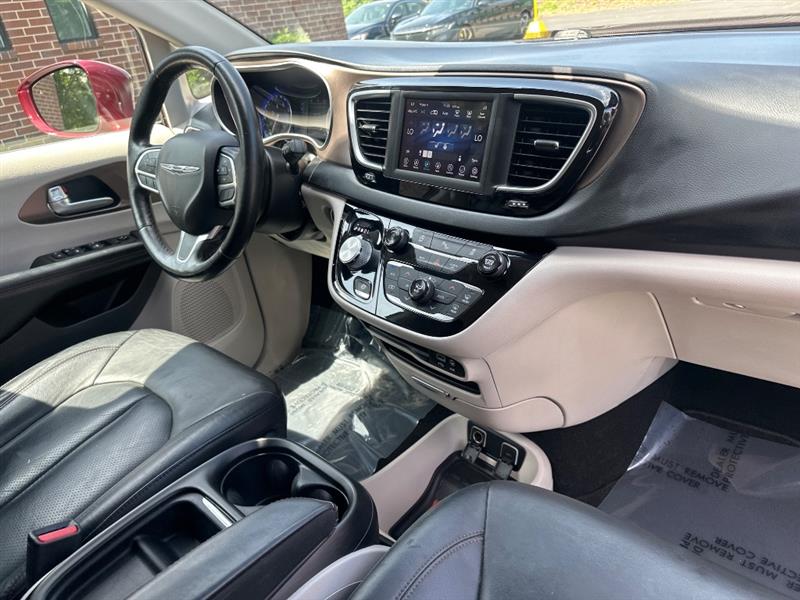 Chrysler Pacifica Touring-L 2019