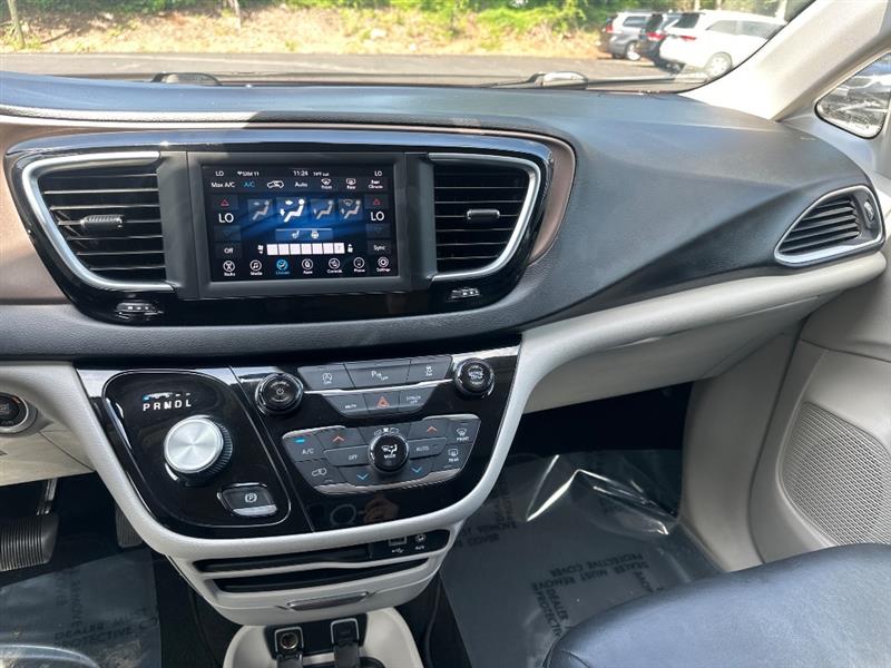 Chrysler Pacifica Touring-L 2019