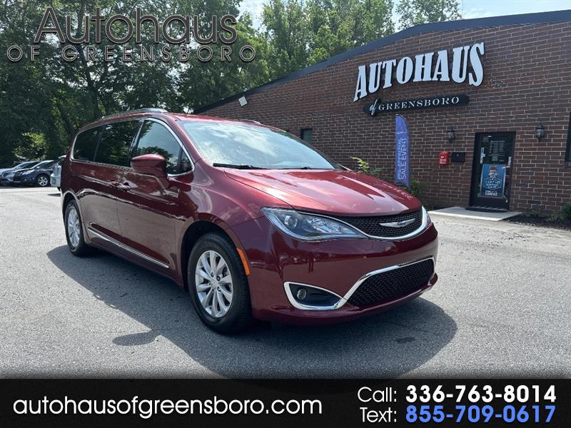 2019 Chrysler Pacifica Touring-L