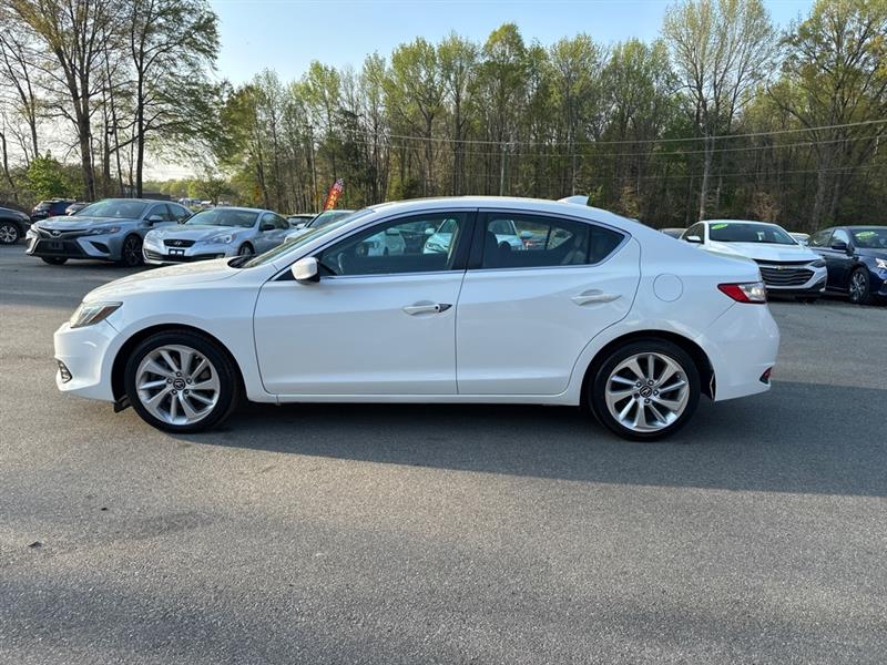 Acura ILX 8-Spd AT 2017 Acura ILX 8-Spd AT 2017