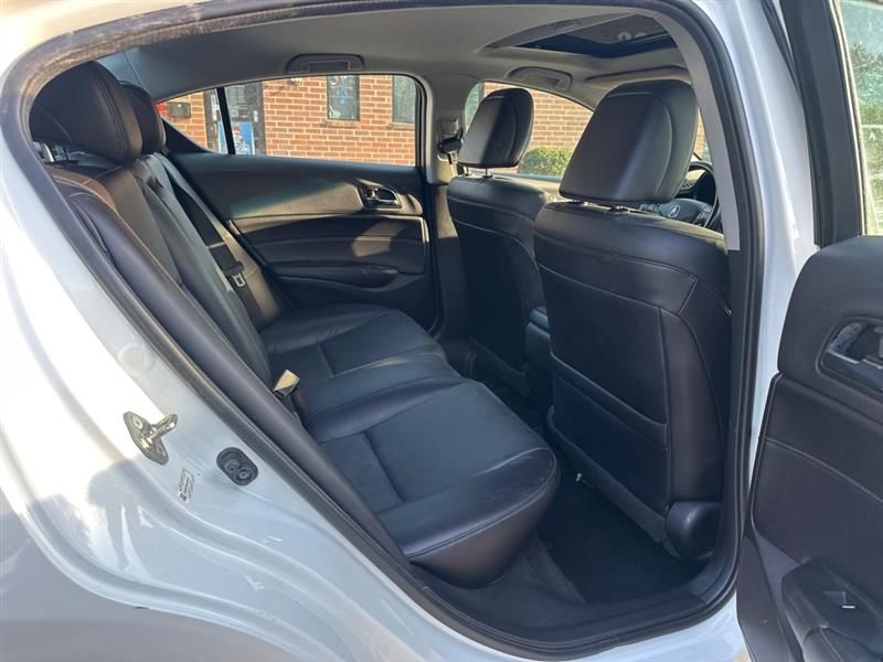 Acura ILX 8-Spd AT 2017 Acura ILX 8-Spd AT 2017