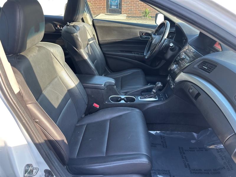 Acura ILX 8-Spd AT 2017 Acura ILX 8-Spd AT 2017