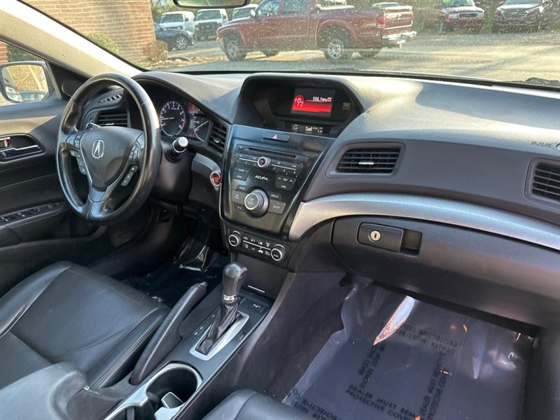 Acura ILX 8-Spd AT 2017 Acura ILX 8-Spd AT 2017