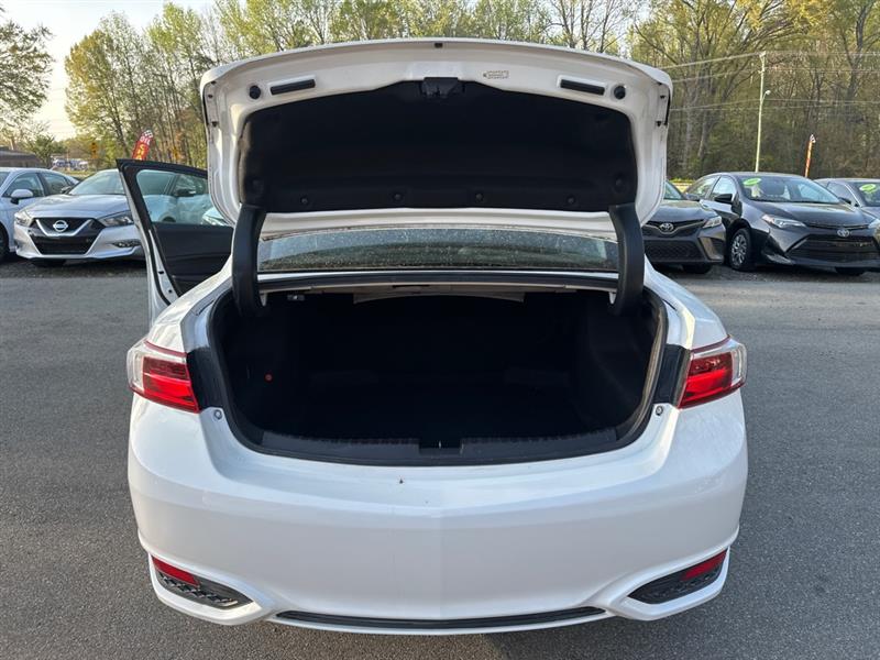 Acura ILX 8-Spd AT 2017 Acura ILX 8-Spd AT 2017