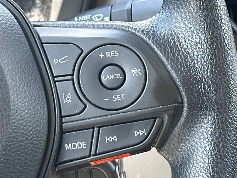 Toyota Corolla LE 2021