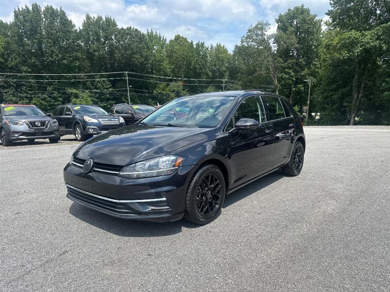 Volkswagen Golf TSI 8A 2021