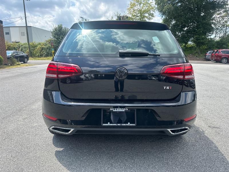 Volkswagen Golf TSI 8A 2021