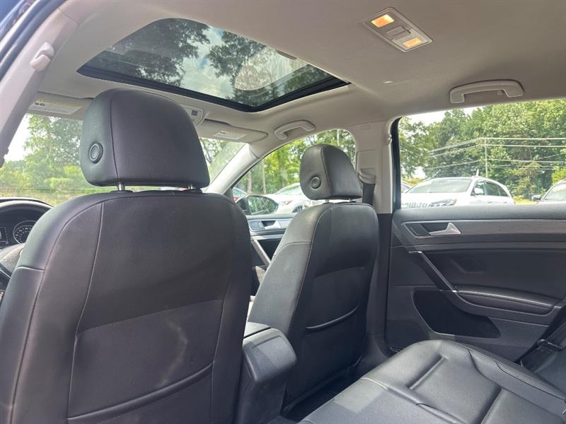 Volkswagen Golf TSI 8A 2021