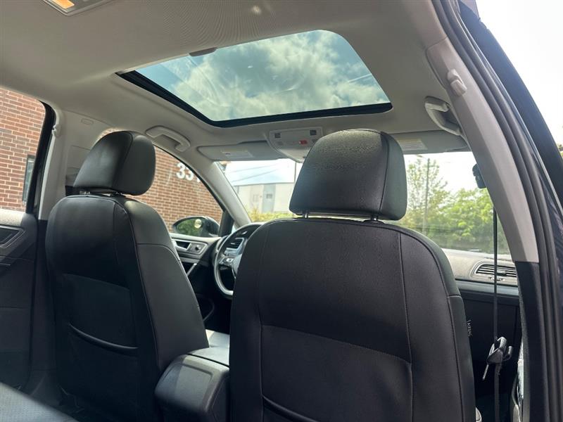 Volkswagen Golf TSI 8A 2021