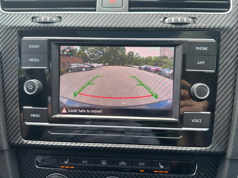 Volkswagen Golf TSI 8A 2021